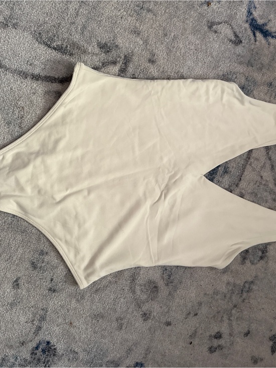 Babaton Tops - Babaton Cream Scoop Neck Bodysuit